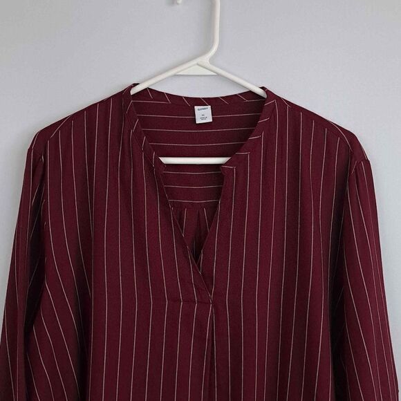 Ladies Pullover Blouse NWT - Picture 4 of 10